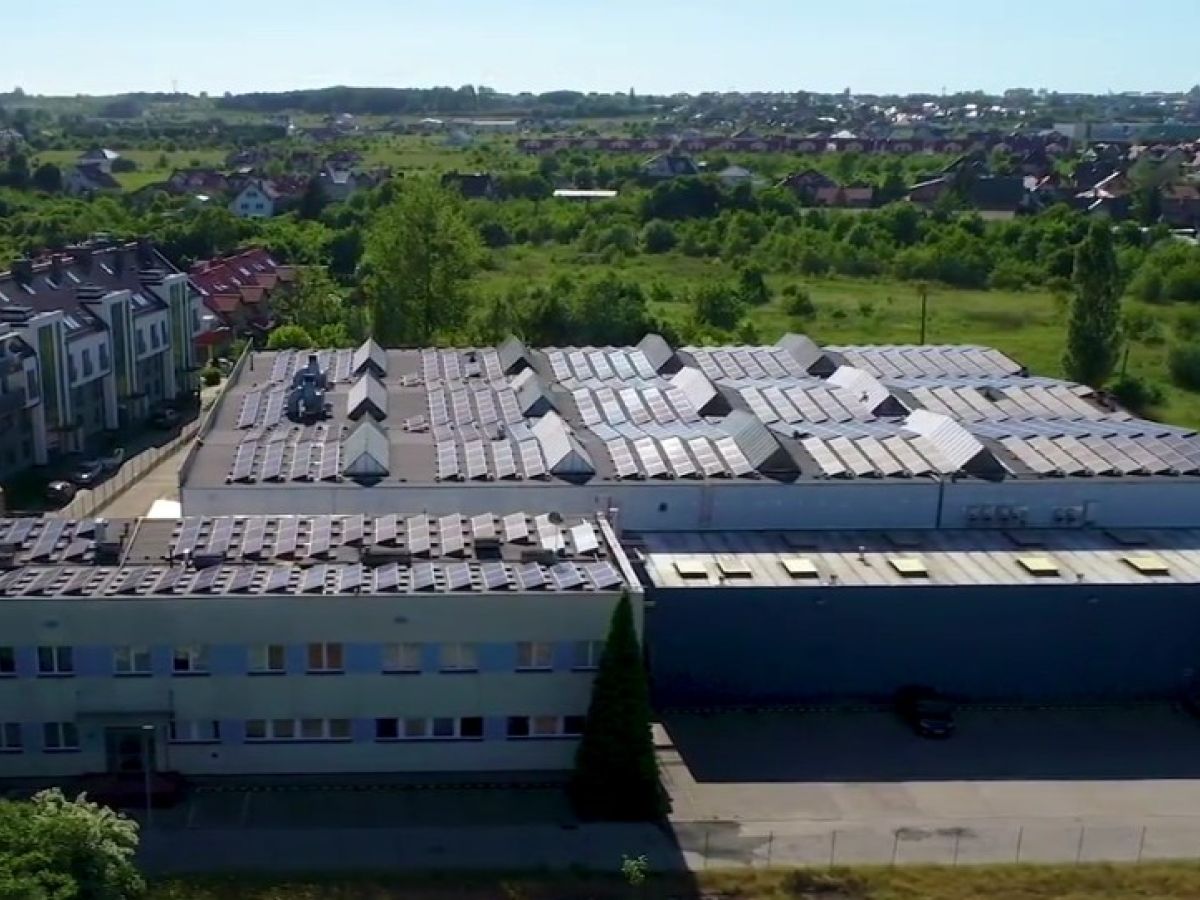 Moc instalacji: 214,5 kWp, Lokalizacja: Szczecin (woj. zachodniopomorskie), Realizacja: MTECH